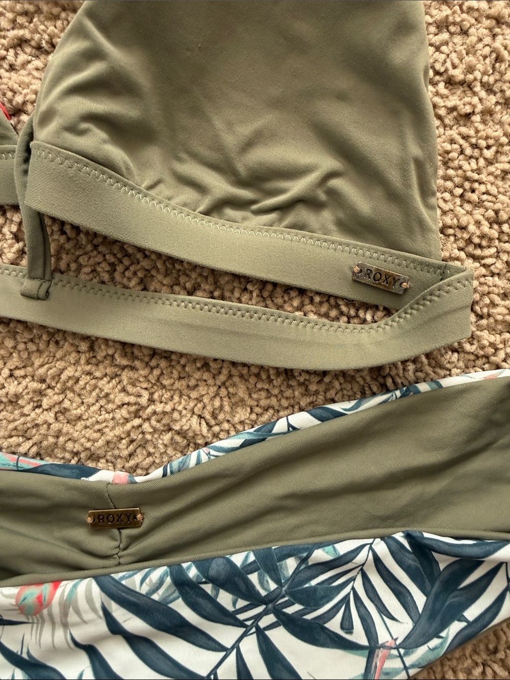 Roxy | Olive & Tropical Leaf, Reversible, Triangle Bikini Set | M - Picture 2 of 4